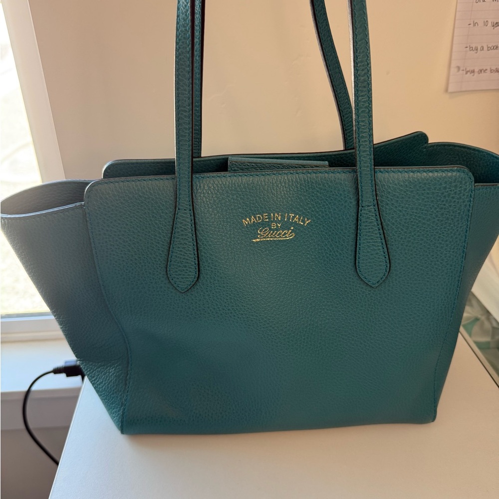 Gucci Turquoise Leather Tote